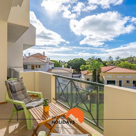 #243 Santa Eulalia Apartment - Pool & Beach Албуфейра